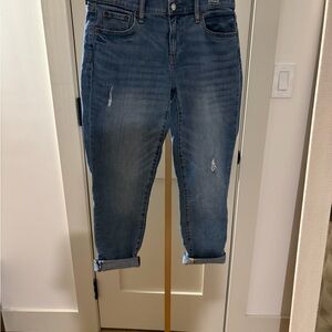 GAP Women’s Boyfriend Jeans in Medium Blue Wash
